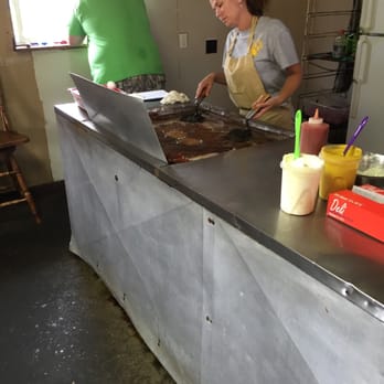 Cooley's Hamburgers - This is how you cook a burger , yum yum. - Burgers Near Me Cooley's Hamburgers - This is how you cook a burger , yum yum. - Burgers Near Me