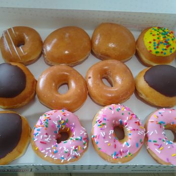 Krispy Kreme - Pit stop on the way to Cleveland. - Donuts Near Me - Erie, Pennsylvania