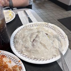 Waffle House - Sooooooo cold #biscuits