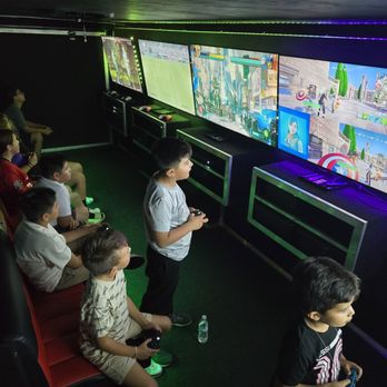 Rolling Video Games Los Angeles - Game Truck Rental Near Me Rolling Video Games Los Angeles - Game Truck Rental Near Me