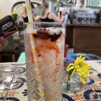 Le Vespe Cafe - Breakfast & Brunch Near Me - Florence, FI