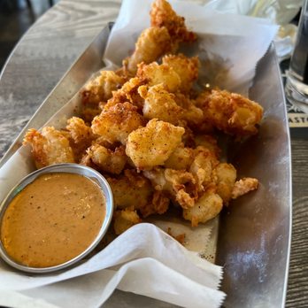 Taps on Main - Cheese Curds - Sports Bars Near Me - Kansas City, Missouri Taps on Main - Cheese Curds - Sports Bars Near Me - Kansas City, Missouri