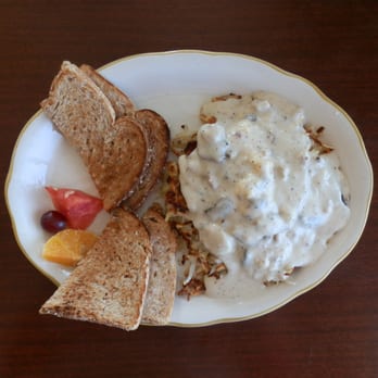 Country Sunflower - Breakfast plate with eggs, bacon, cheddar cheese and hash browns, smothered in gravy. Really good! - Grocery Near Me - Yerington, Nevada Country Sunflower - Breakfast plate with eggs, bacon, cheddar cheese and hash browns, smothered in gravy. Really good! - Grocery Near Me - Yerington, Nevada