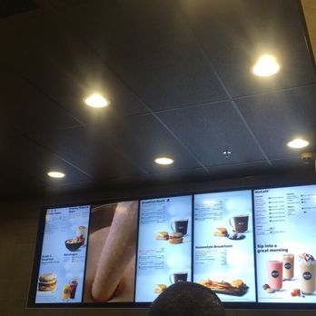McDonald's - Slideshow ordering screen - Fast Food Near Me - Lumberton, North Carolina