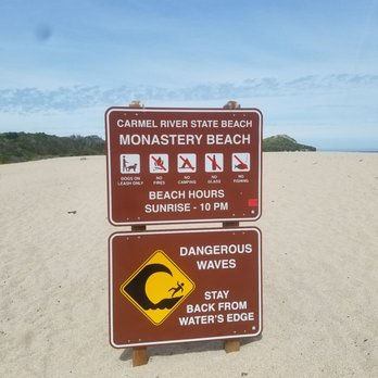 Monastery Beach - Warning signs all over the beach since there have been 30+ deaths here - Beaches Near Me - Carmel, California Monastery Beach - Warning signs all over the beach since there have been 30+ deaths here - Beaches Near Me - Carmel, California