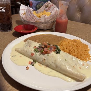Monterrey Mexican Restaurant - Queso Burrito - Mexican Near Me - Charlotte, North Carolina