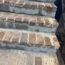 Beach Bum - Steps leading up to the store front