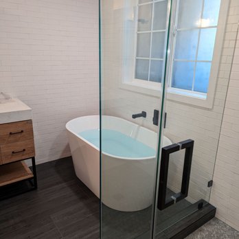 Infinity Remodeling - Beautiful tub - General Contractors Near Me