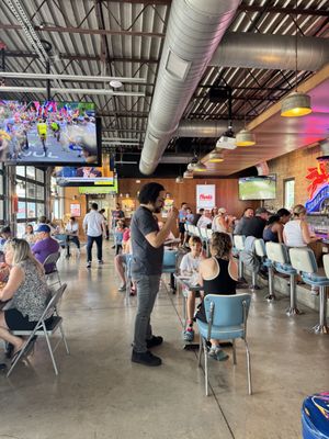 Hank's Garage and Grill by null