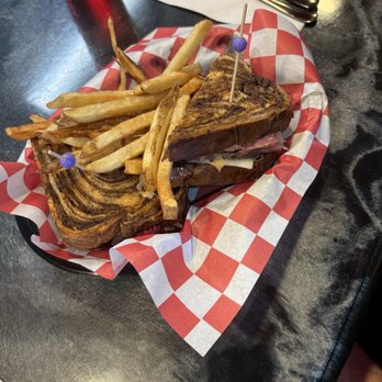 Randy's PitStop Diner - Reuben sandwich with hand cut fries - Diners Near Me - Laconia, New Hampshire