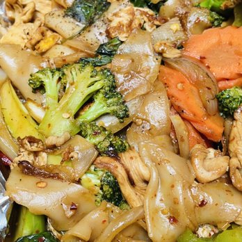 Vientiane Grocery - Pad Kee Mao - Laotian Near Me - Seattle, Washington Vientiane Grocery - Pad Kee Mao - Laotian Near Me - Seattle, Washington