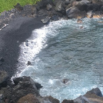 Black Sand Beach - Beaches Near Me