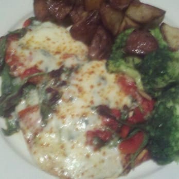 Butera's - Chicken peppers - Italian Near Me - Woodbury, New York