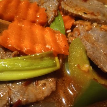 Thai Rod Dee - Ginger Stir-Fry was equal amounts of beef to vegetables... major thumbs up there! - Thai Near Me - Layton, Utah Thai Rod Dee - Ginger Stir-Fry was equal amounts of beef to vegetables... major thumbs up there! - Thai Near Me - Layton, Utah