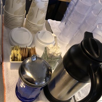 Glo's - They offer coffee to people waiting - Breakfast & Brunch Near Me - Seattle, Washington Glo's - They offer coffee to people waiting - Breakfast & Brunch Near Me - Seattle, Washington