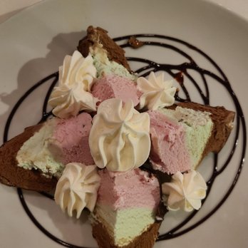Oscar's Oceanside - Spumoni dessert - Seafood Near Me - Virginia Beach, Virginia