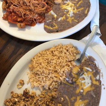 El Charrito - Breakfast: Juevos con chorizo and Chilaquiles with red salsa - Mexican Near Me - Pasco, Washington