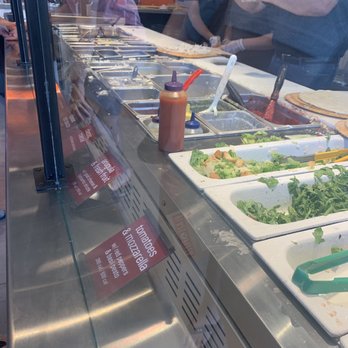 Blaze Pizza - Love the guy. He keeps checking every guest is happy with the toppings. - Pizza Near Me - Fresh Meadows, New York Blaze Pizza - Love the guy. He keeps checking every guest is happy with the toppings. - Pizza Near Me - Fresh Meadows, New York