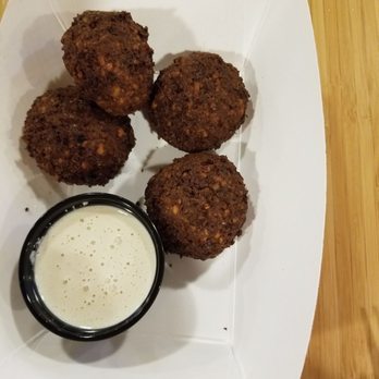 Pizzita Circle - Falafel - Pizza Near Me - Chino, California