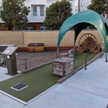 Stagecoach Greens - Hole 4 - Mini Golf Near Me - San Francisco, California