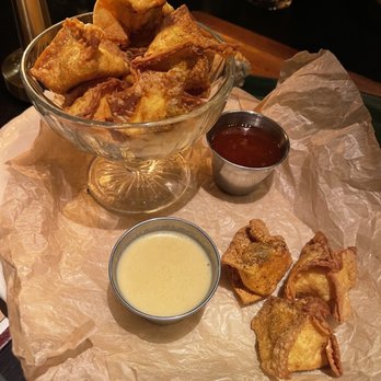 Trivoli Tavern - Crab Rangoon - American Near Me - Chicago, Illinois Trivoli Tavern - Crab Rangoon - American Near Me - Chicago, Illinois