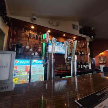 Pizza Heaven Bistro - a view of the bar - Pizza Near Me - Phoenix, Arizona Pizza Heaven Bistro - a view of the bar - Pizza Near Me - Phoenix, Arizona