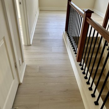 Kahala Floors - Mohawk solid tech vinyl Amber Escape series Color: Akers - Flooring Near Me - Honolulu, Hawaii Kahala Floors - Mohawk solid tech vinyl Amber Escape series Color: Akers - Flooring Near Me - Honolulu, Hawaii