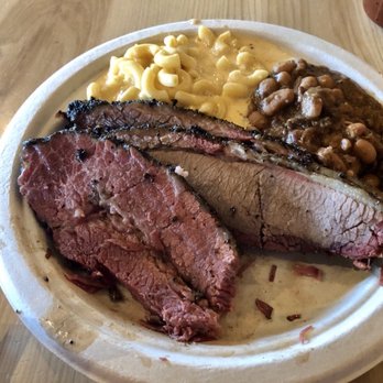 Little Miss BBQ - Pastrami and brisket comparison. You can see the brisket is quite a bit drier. - Barbeque Near Me - Phoenix, Arizona Little Miss BBQ - Pastrami and brisket comparison. You can see the brisket is quite a bit drier. - Barbeque Near Me - Phoenix, Arizona