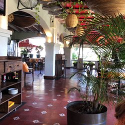 Carlos´N Charlie´S - Área de terraza