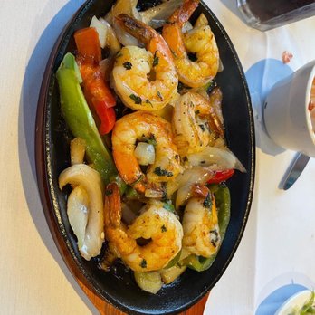 La Villa Restaurant - Shrimp peppers onions. - Salvadoran Near Me - Gaithersburg, Maryland La Villa Restaurant - Shrimp peppers onions. - Salvadoran Near Me - Gaithersburg, Maryland
