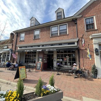 Aromas Coffeehouse & Cafe - Outside - Coffee & Tea Near Me - Williamsburg, Virginia Aromas Coffeehouse & Cafe - Outside - Coffee & Tea Near Me - Williamsburg, Virginia