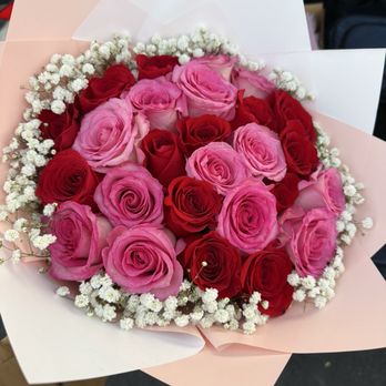 Lui Flower Shop - 24 Roses - Pink & Red - Flowers & Gifts Near Me - San Diego, California Lui Flower Shop - 24 Roses - Pink & Red - Flowers & Gifts Near Me - San Diego, California