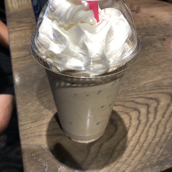 Blackout Burger Bar - Chocolate Chip Shake sans the Mint - Bars Near Me - Mercer, Pennsylvania Blackout Burger Bar - Chocolate Chip Shake sans the Mint - Bars Near Me - Mercer, Pennsylvania