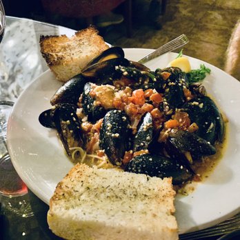 Lucarelli's - Muscles over angel hair pasta - Italian Near Me - Venice, Florida