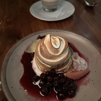 Redbird - Creamsicle Baked Alaska (ig: @nigirigirlsforever) - New American Near Me - Los Angeles, California Redbird - Creamsicle Baked Alaska (ig: @nigirigirlsforever) - New American Near Me - Los Angeles, California