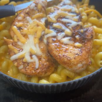 Downtown Cooter Brown's - Mac n cheese and chicken - Sports Bars Near Me - Brunswick, Georgia Downtown Cooter Brown's - Mac n cheese and chicken - Sports Bars Near Me - Brunswick, Georgia