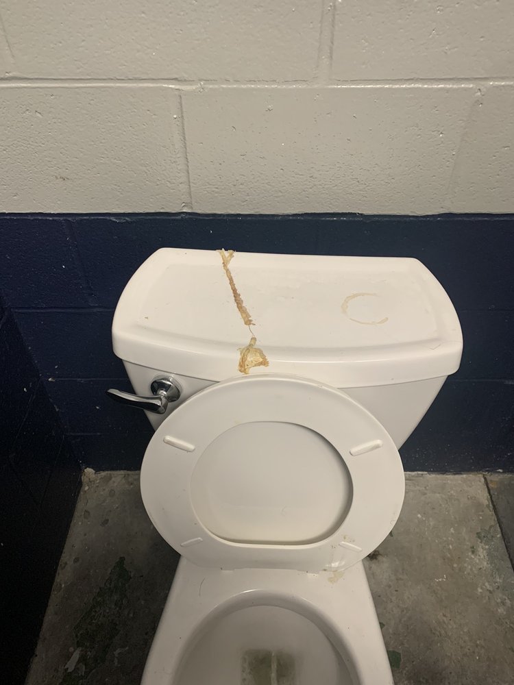 RAYNHAM ICEPLEX Updated September 2024 1568 Broadway, Raynham, Massachusetts Skating Rinks