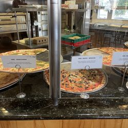 Paul's Live From New York Pizza