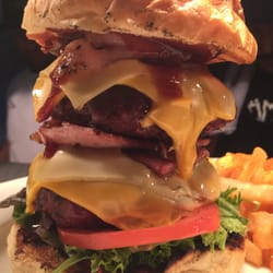 Hells Kitchen Bar & Grill