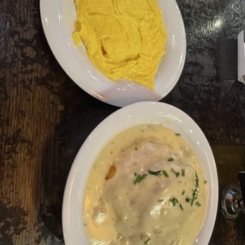 Vicious Biscuit - The Gravy Train with a side of scrambled eggs - Breakfast & Brunch Near Me - Akron, Ohio