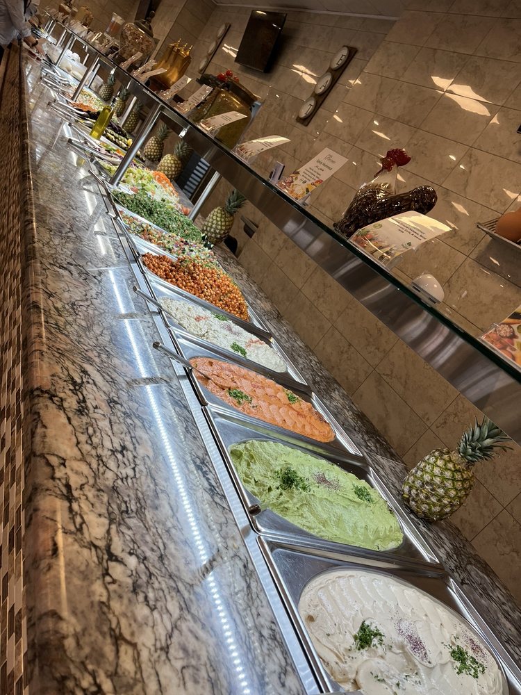 Dimassi's Mediterranean Buffet