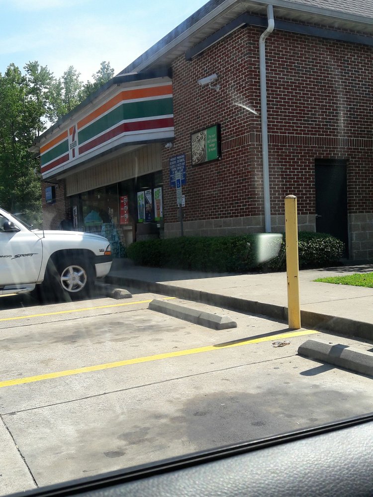 7ELEVEN Updated July 2024 900 Cavalier, Chesapeake, Virginia Gas