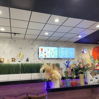R&B Tea - Walnut - Interior - Coffee & Tea Near Me - Walnut, California R&B Tea - Walnut - Interior - Coffee & Tea Near Me - Walnut, California
