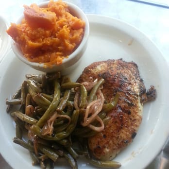Vonda's Kitchen - Blackend flounder green beans and incredible candied yams - Soul Food Near Me - Newark, New Jersey Vonda's Kitchen - Blackend flounder green beans and incredible candied yams - Soul Food Near Me - Newark, New Jersey