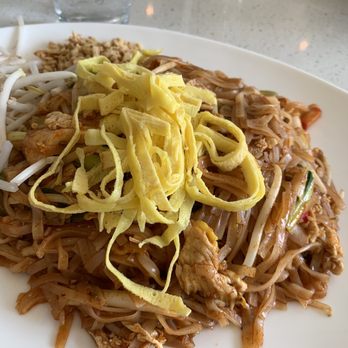 Sakoonthai - Pad thai - Thai Near Me - Clifton, Virginia Sakoonthai - Pad thai - Thai Near Me - Clifton, Virginia