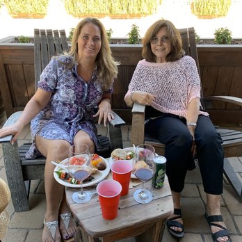 Venteux Vineyards - Wine pick up party - Wineries Near Me - Templeton, California Venteux Vineyards - Wine pick up party - Wineries Near Me - Templeton, California