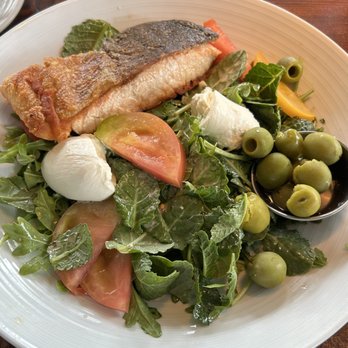 Lambertville Station Restaurant - Burrata Salad - added salmon to it. Was pretty good! - American Near Me - Lambertville, New Jersey