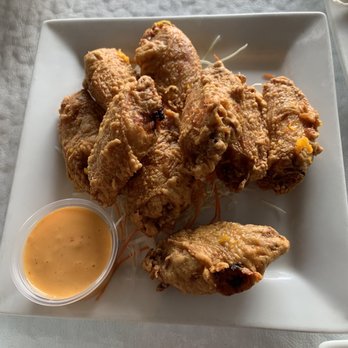 Maile's Thai Bistro - Chicken wings - Thai Near Me - Honolulu, Hawaii