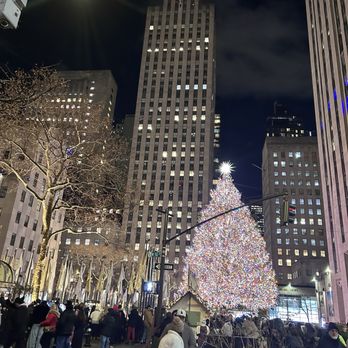 Rockefeller Center - the tree - Shopping Centers Near Me - New York, New York Rockefeller Center - the tree - Shopping Centers Near Me - New York, New York