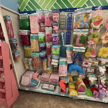 Dollar Tree - Discount Store Near Me - Rochester Hills, Michigan
